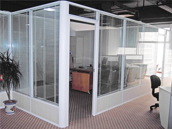 西安办公室玻璃隔断安装