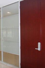 北京玻璃隔断木板材的分类