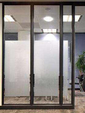 天津玻璃隔断公司对玻璃隔断分类