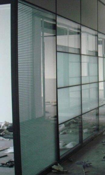 北京铝合金玻璃隔断安装步骤及特点